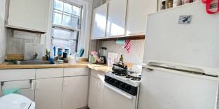 Great 1 Bedroom June Move-In Gallery 8