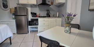 1668 Northeast 34th Drive Gallery 1