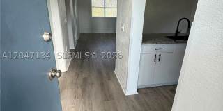 1235 NW 103rd Ln Gallery 11