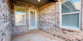 PRE-LEASING FOR JUNE OR JULY! Spacious 3-Bedroom Townhouse Near Texas Tech Gallery 22