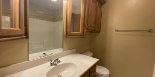 Large 3 Bed 2 Bath Home In Moore Schools With Storm Shelter!!! Gallery 25