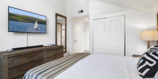 29355 Heathercliff Rd Gallery 12