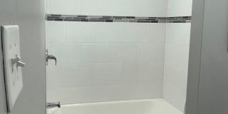 Remington On Rockville Living Gallery 155