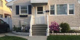 118 Coale Ave Gallery 1