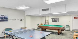1149 Hillsboro Mile Gallery 42