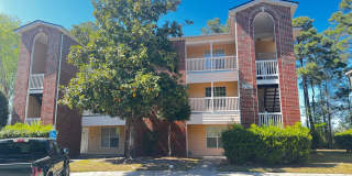 Now Available, Two Bedroom Condo at Club Villas in Little River. Community Pool! Gallery 1