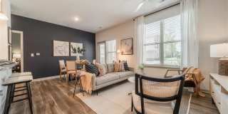 Pringle Square Gallery 21