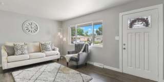 4884 West Gill Place Gallery 4