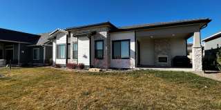 Gorgeous 4 bed 3 bath + Office home located on the 12th Tee of the TPC golf Course! Gallery 38