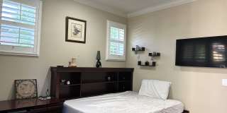 496 Rialto Place Gallery 14