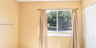 250 SW Homeland Road Gallery 13