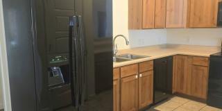 MOVE IN SPECIAL: $300 off the first full month of rent! Gallery 7