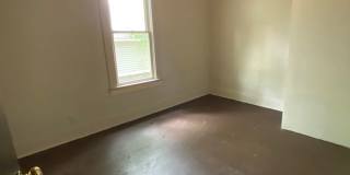 2 BEDROOM 1 BATH Gallery 6