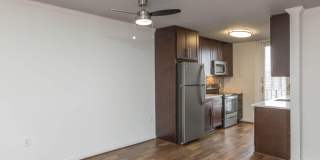 Whitestone at Landmark Gallery 39