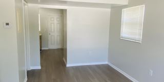 664 SW 35th Street Apt 6 Gallery 3