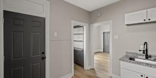 Beautiful 2 bedroom home in Homestead available August 1! Gallery 14