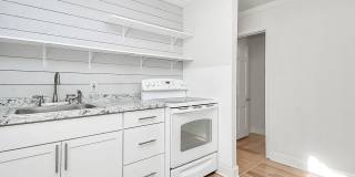 Spring Rent Special! Cozy One Bedroom Apartment in Dilworth! Gallery 6