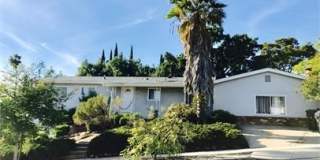 6 Bedroom 3 Bathroom House on Corner lot- LARGE ROOMS Gallery 1