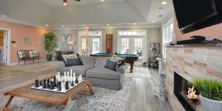 Alexander Pointe Gallery 33