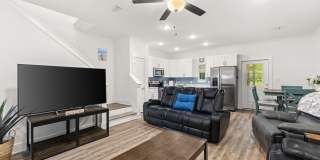 81 Date Palm Lane Gallery 8