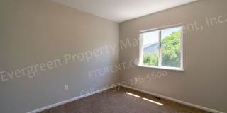Fantastic 4 bedroom, 2 bathroom home in great location! Gallery 14