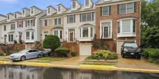 7035 KINGS MANOR Drive Gallery 2