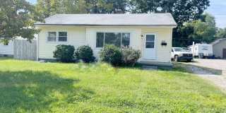 1611 Sweetser Ave, Evansville, IN, three bedroom, one bathroom Gallery 1