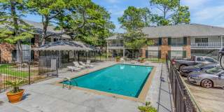 One bedroom 10438 Jefferson Highway Gallery 1