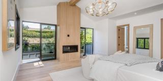 16657 Oldham Street Gallery 7