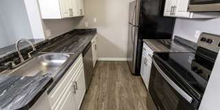 The View at Waters Edge Gallery 64