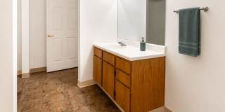 Creekside Square Apartments Gallery 21