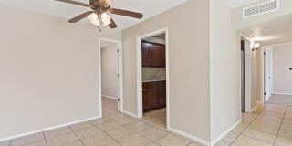 304 CARNIVAL Drive Gallery 44