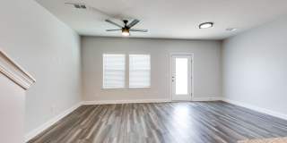 725 Prairie View Drive - 1 Gallery 6