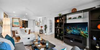 1334 Collins Ave Gallery 8