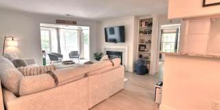 2220 SPRINGWOOD DR #UNIT C Gallery 1