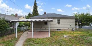 Comfortable Living in a Convenient Location – Charming 3BR 1BA Home at 2403 W Everett Gallery 43