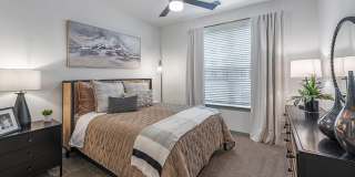 Populus Waterside Gallery 33