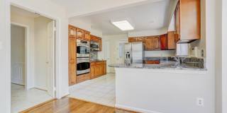 9548 FOX HOLLOW Gallery 19