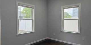 4 Newfield Street Gallery 12