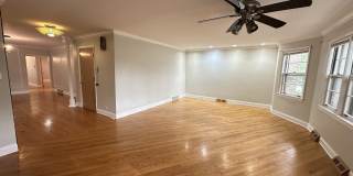 5717 N Saint Louis Avenue Gallery 3