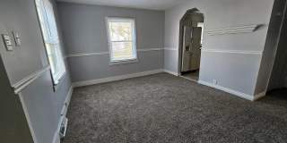 Charming 3-bedroom, 1-bath bungalow in Warren Gallery 4
