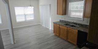 Charming 3br/2.5ba in SE Raleigh.  Avail Now! Gallery 8
