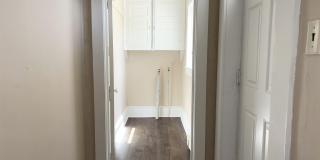 26 W Orchard Street Gallery 15