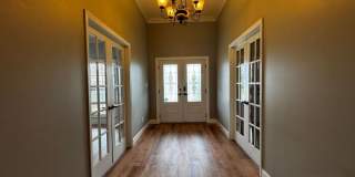 2532 Southwest Oxmoor Boulevard Gallery 4