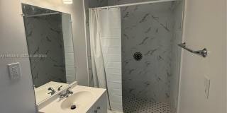 1149 W 26th St Gallery 18