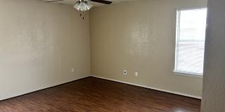 4305 Bowles Dr Gallery 5