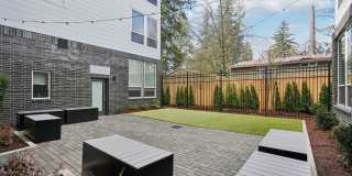 Welcome to Burnside Bluffs – Your New Urban Retreat! Gallery 96