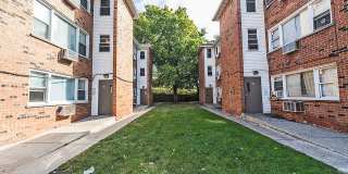 5952-58 W Superior Gallery 22