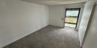 Top-Floor Corner Unit | 3BR in Cross Creek Village, Playa del Rey Gallery 13