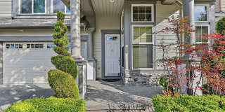 3-Bed, 2.5-Bath Beautiful Home in Issaquah Highlands Gallery 1